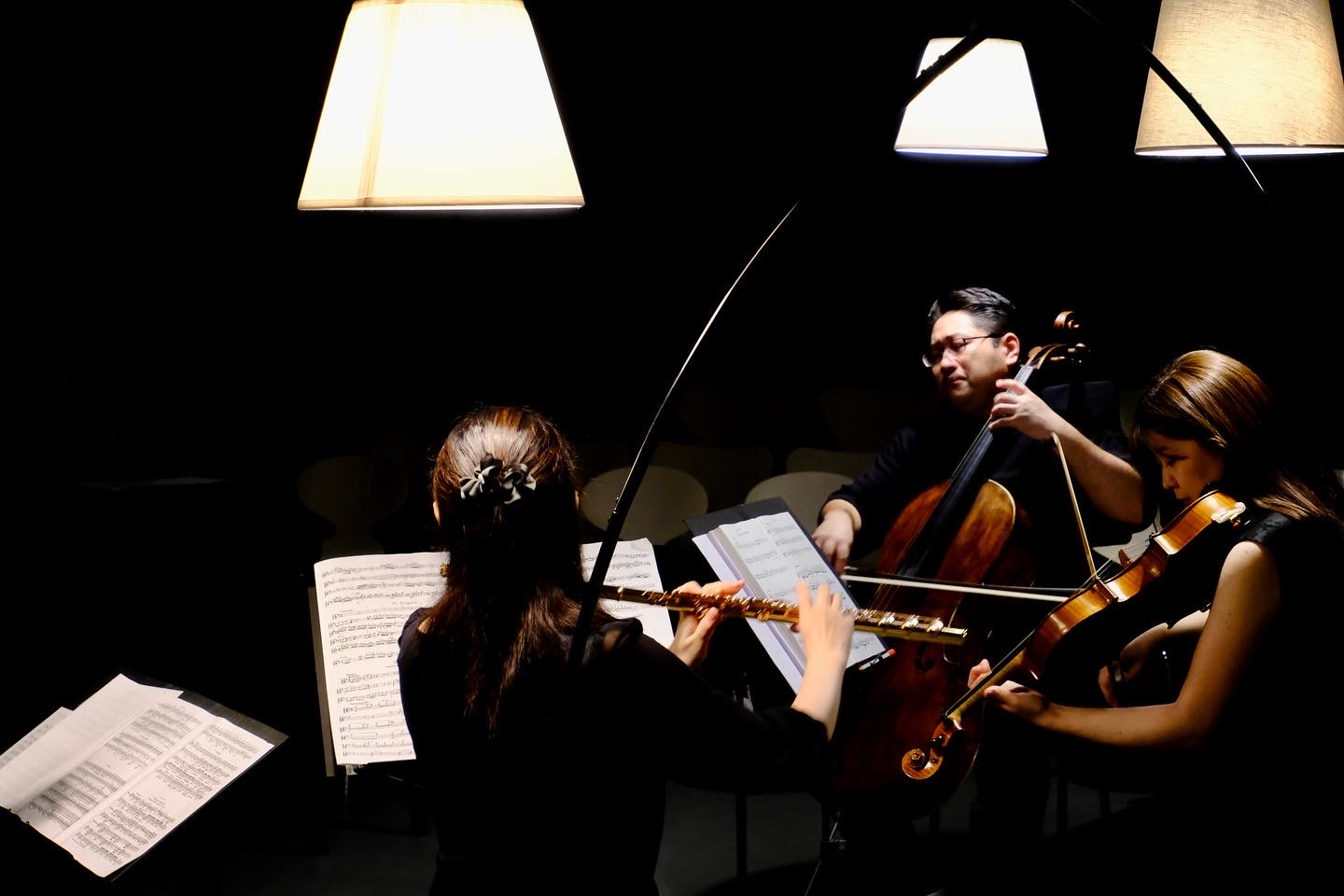 2022.09[設計]親密にきく/親密をきく